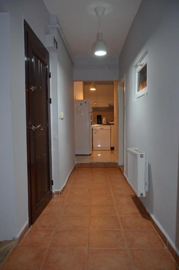 Newly Renovated Cozy Stay O-5 In Taksim Provincia di Provincia di Istanbul Esterno foto