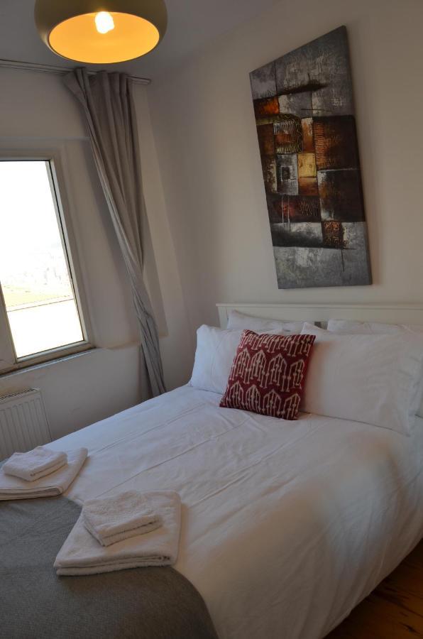 Newly Renovated Cozy Stay O-5 In Taksim Provincia di Provincia di Istanbul Esterno foto